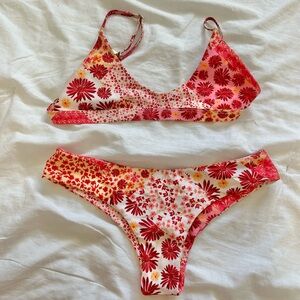 Kulani Kini bikini Set!